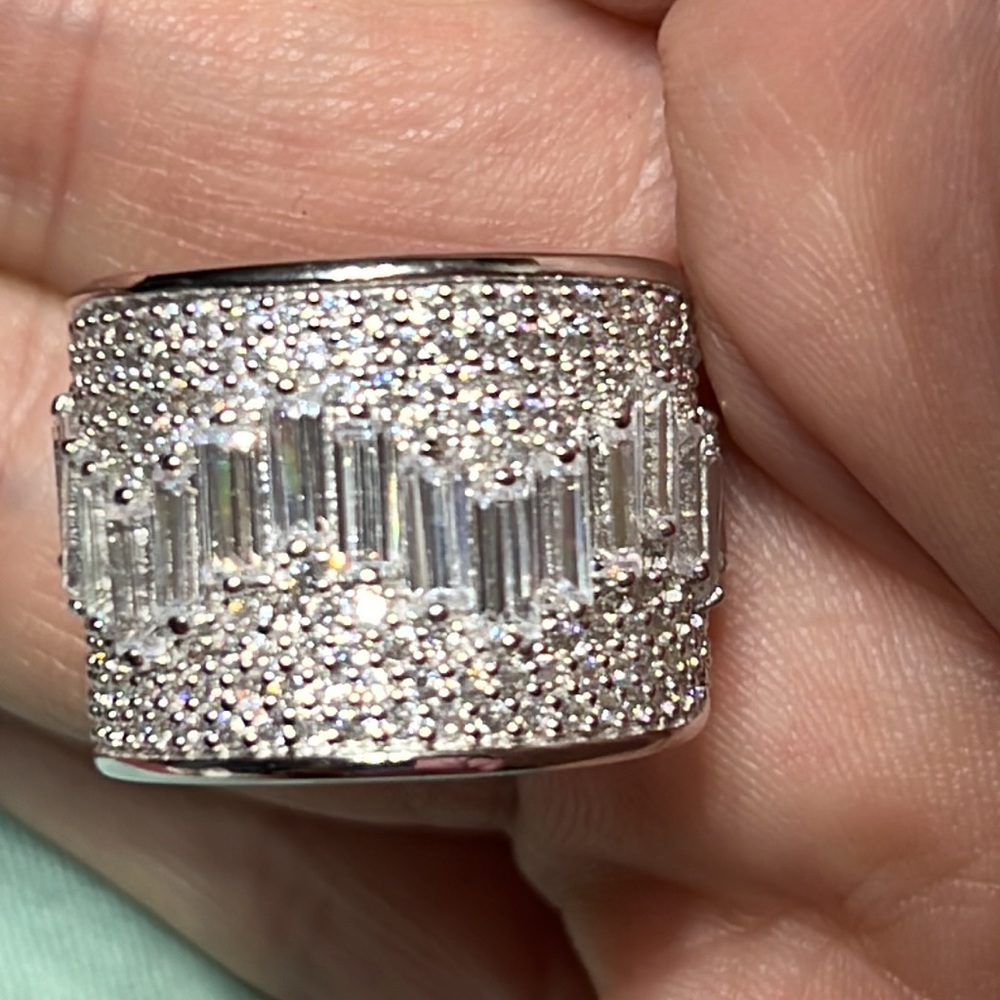 Bella Luce ring - Picture 6 of 8